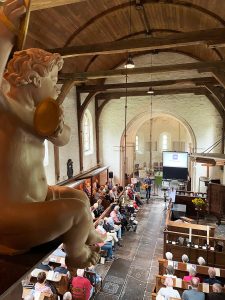 Opening Tsjerkepaad 2025 in kerk Boazum